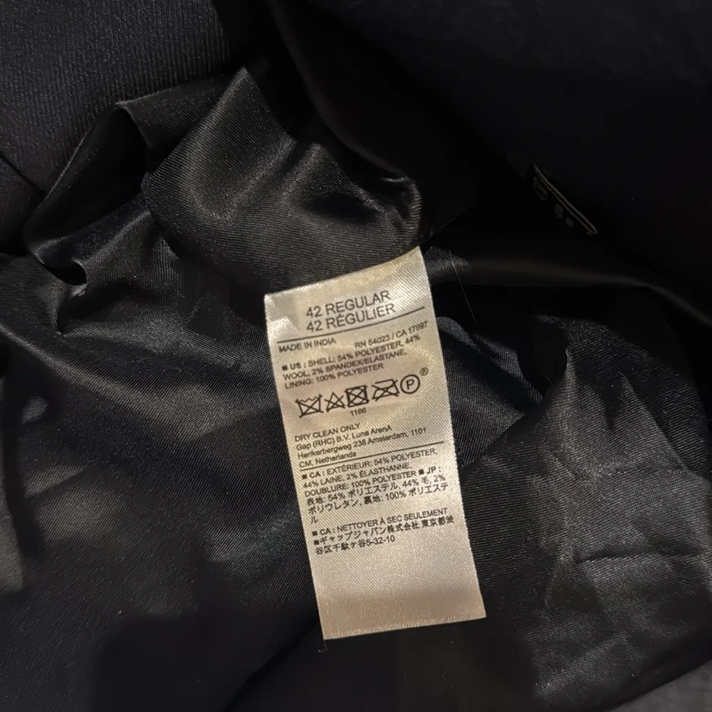NWT! Banana Republic  NAVY LUXE WOOL-BLEND SUIT JACKET - Size 42R 🎪